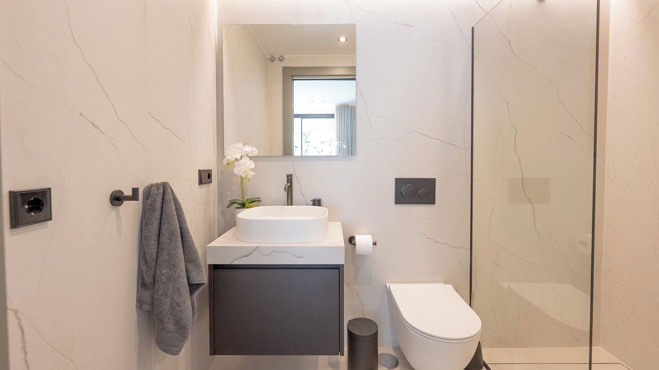 Photo of Bathroom in Urbanizacion Marbessa