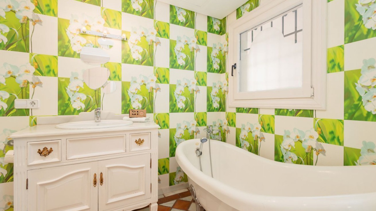 Photo of Bathroom in Puerto Banus