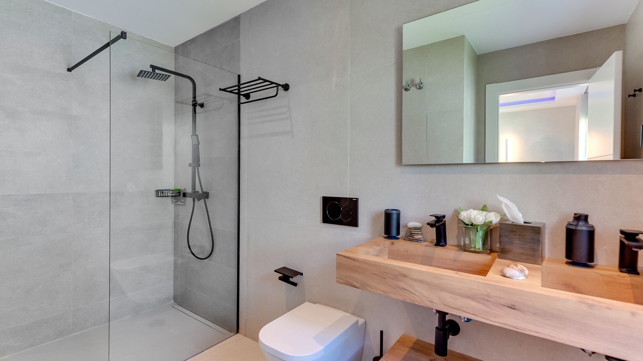 Photo of Bathroom in Urbanizacion Costabella