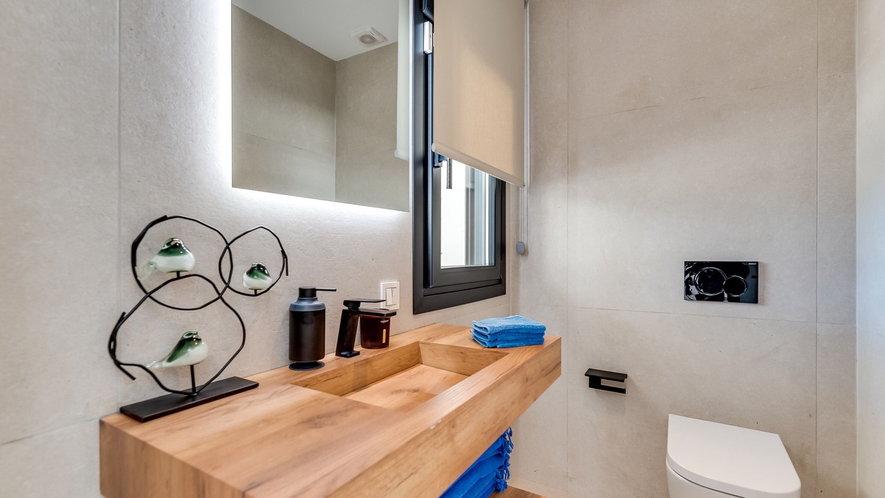 Photo of Bathroom in Urbanizacion Costabella