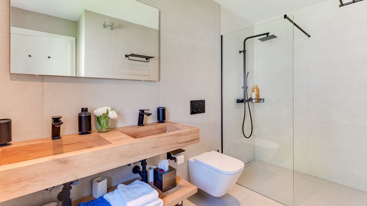 Photo of Bathroom in Urbanizacion Costabella