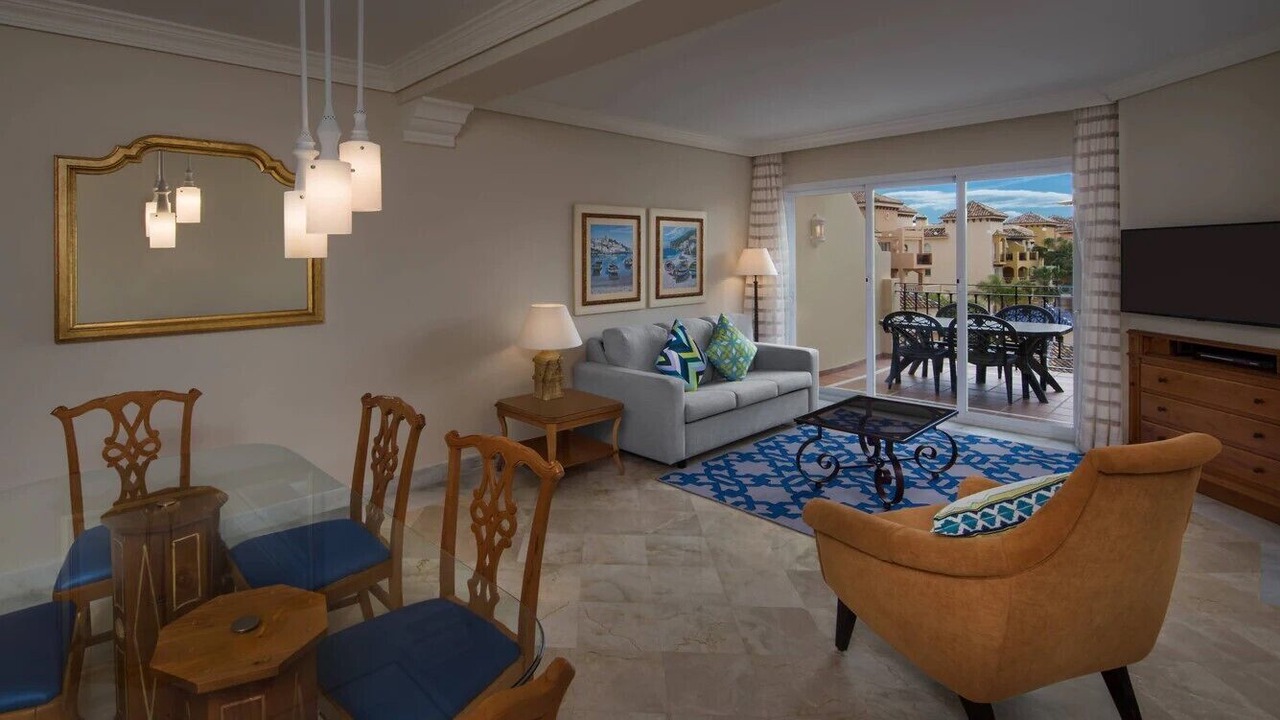 Photo of Livingroom in Nikki Beach