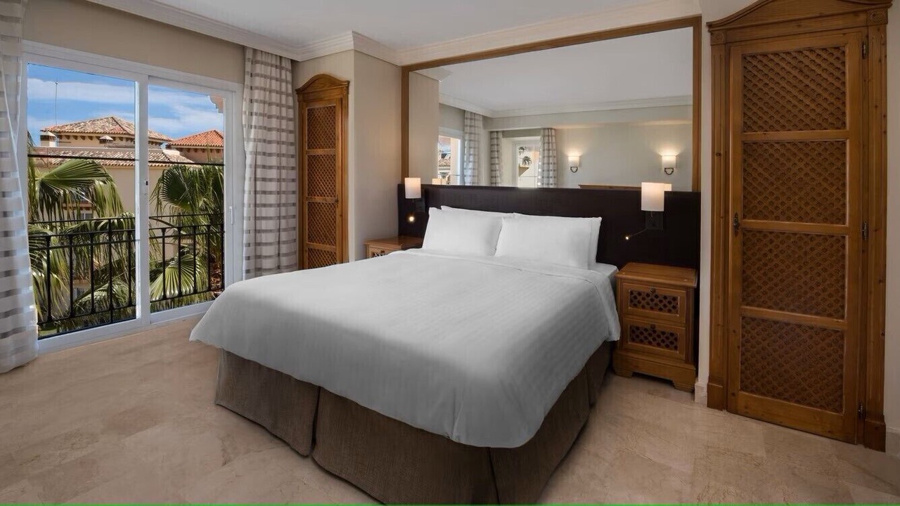 Photo of Bedroom in Nikki Beach