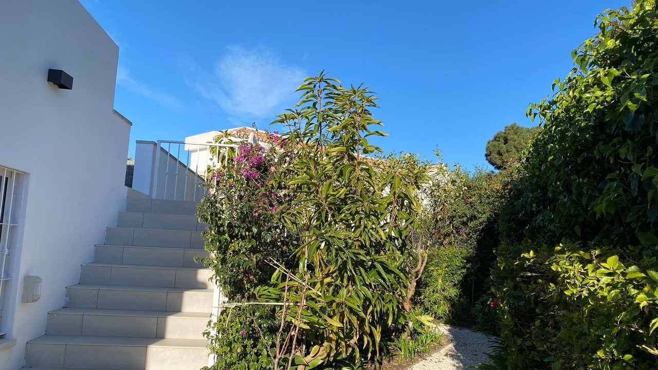 Photo of Outdoor in Urbanizacion Pinos Verdes