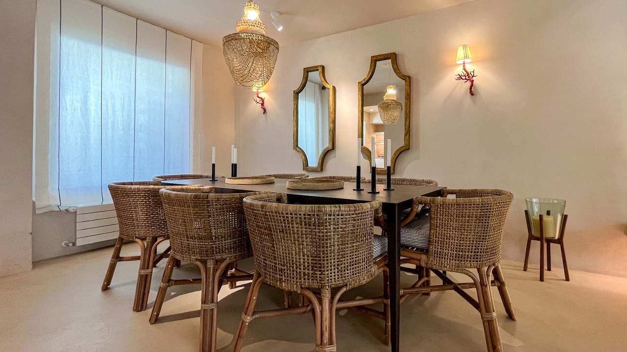 Photo of Livingroom in Golden Mile