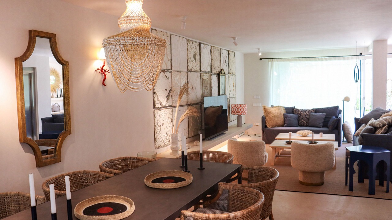 Photo of Livingroom in Golden Mile