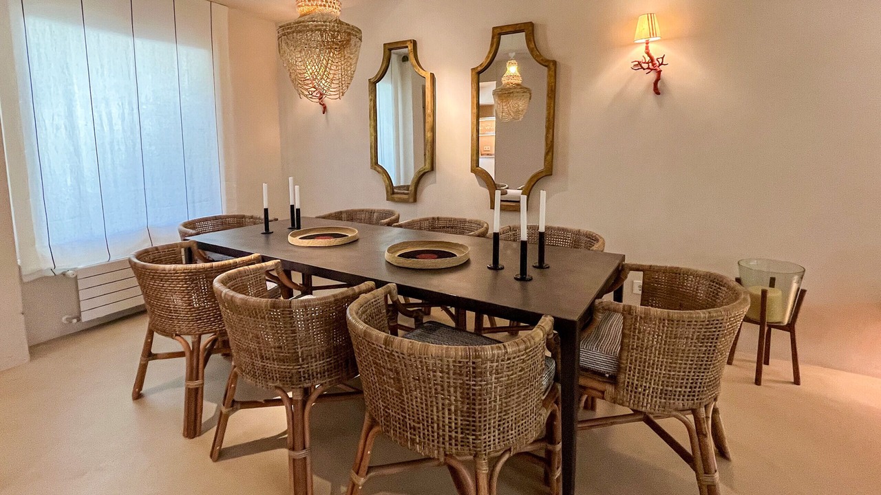 Photo of Livingroom in Golden Mile