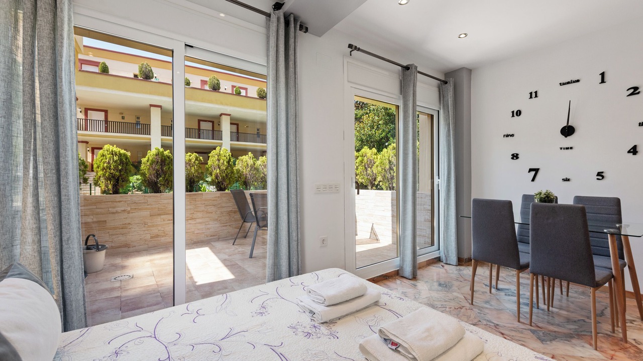 Photo of Bedroom in Nikki Beach