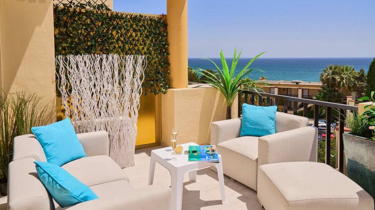 Photo of Patio Balcony in Nikki Beach