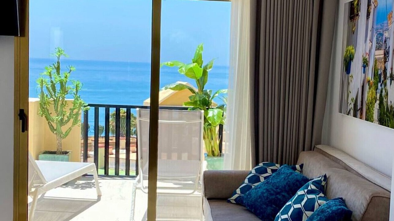 Photo of Livingroom in Nikki Beach