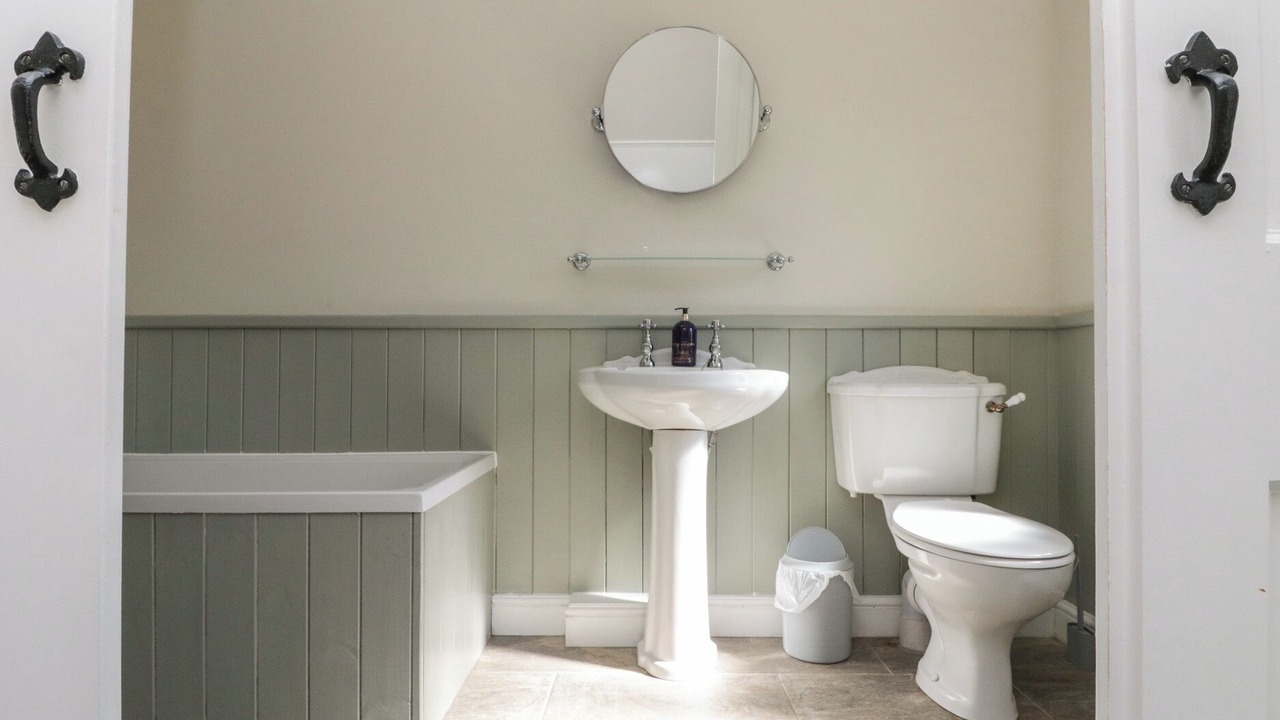 Photo of Bathroom in Burniston