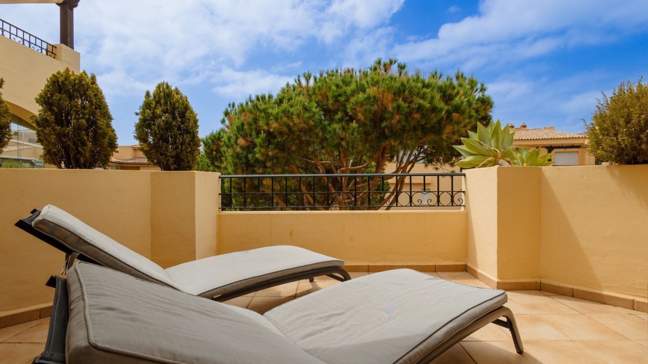 Photo of Patio Balcony in Nikki Beach