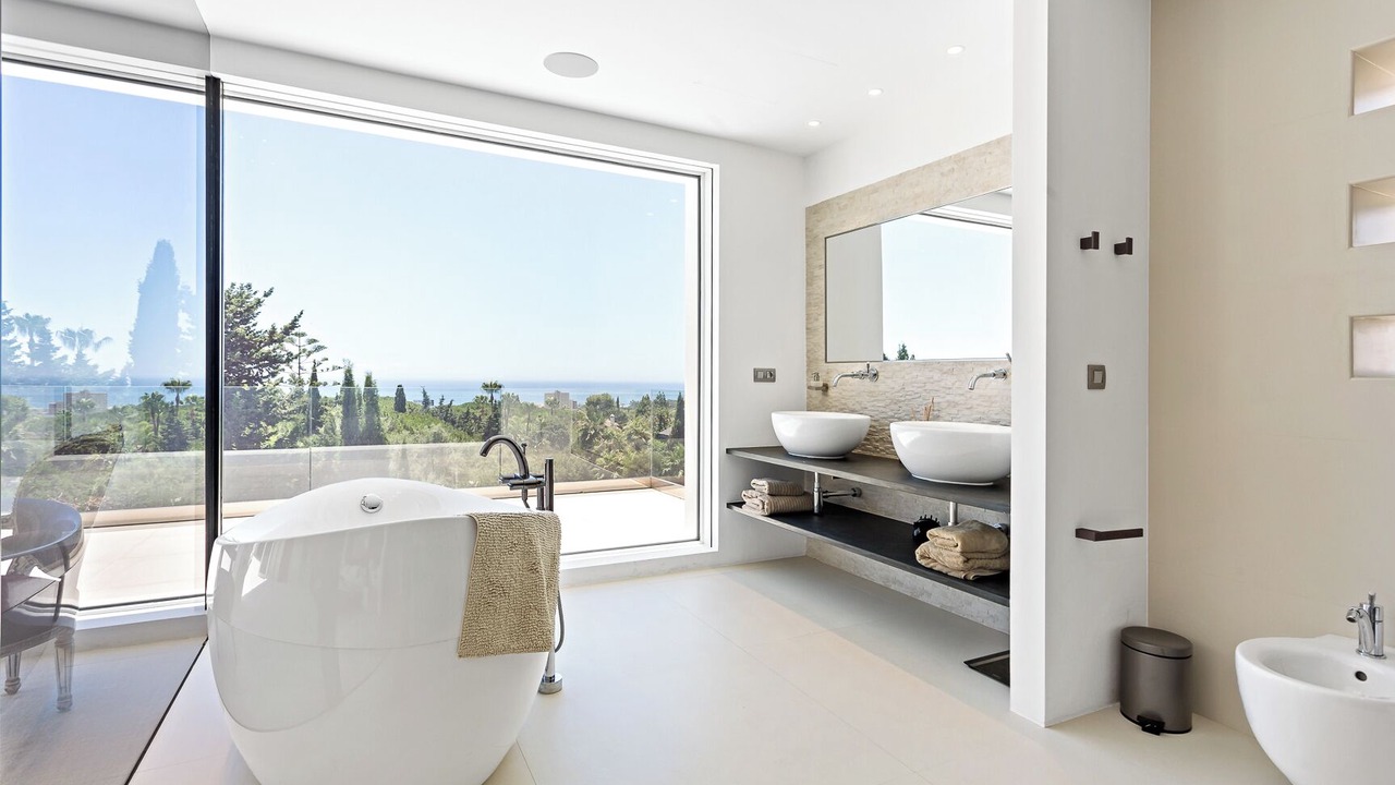 Photo of Bathroom in Urbanizacion Hacienda las Chapas