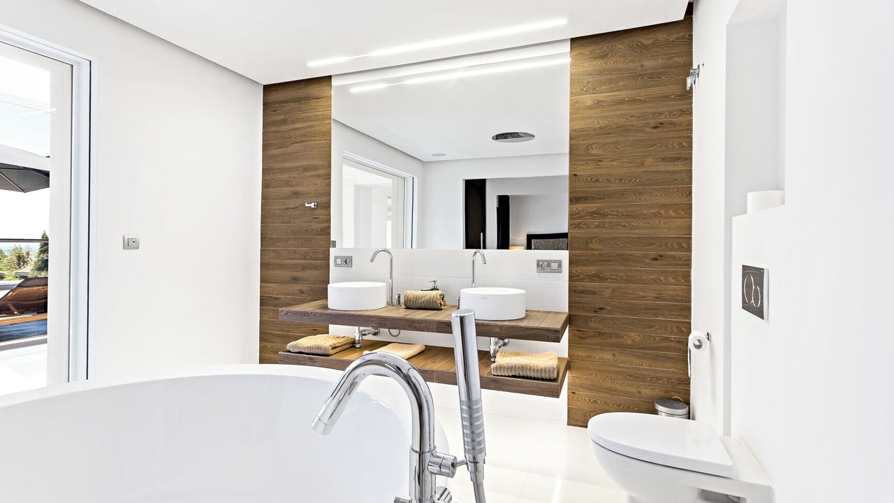 Photo of Bathroom in Urbanizacion Hacienda las Chapas
