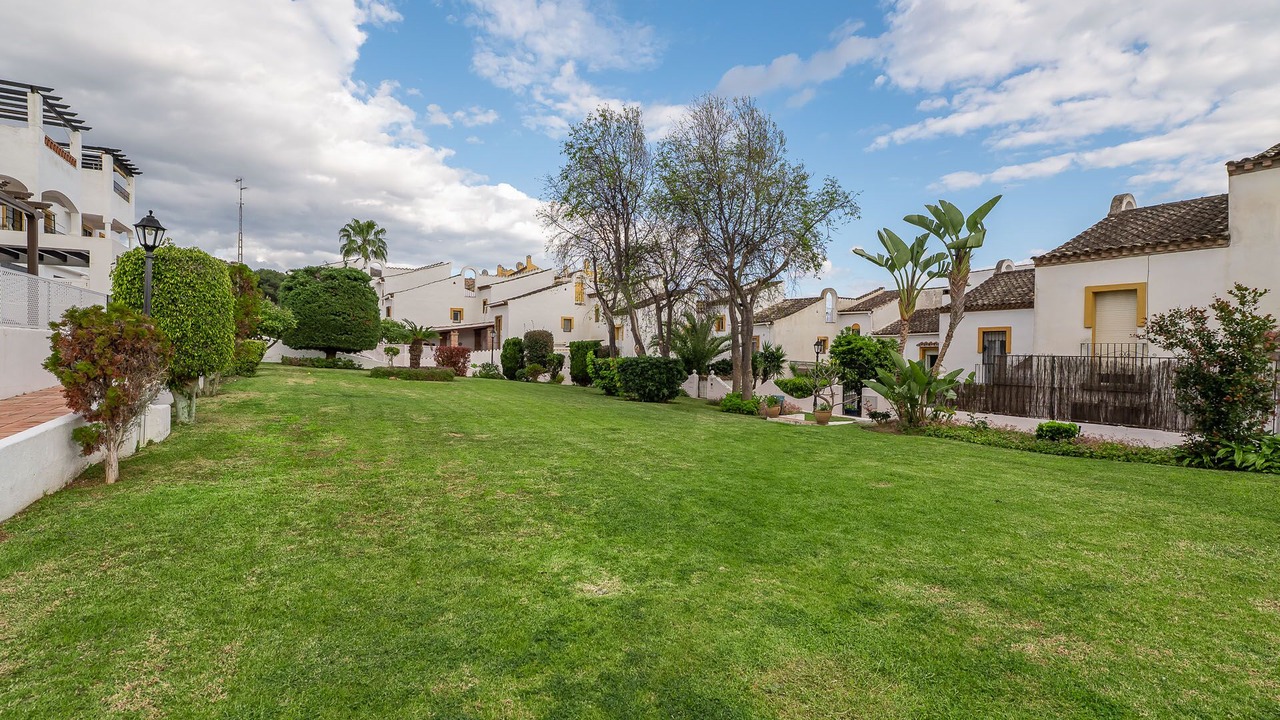 Photo of Outdoor in Urbanizacion Costabella