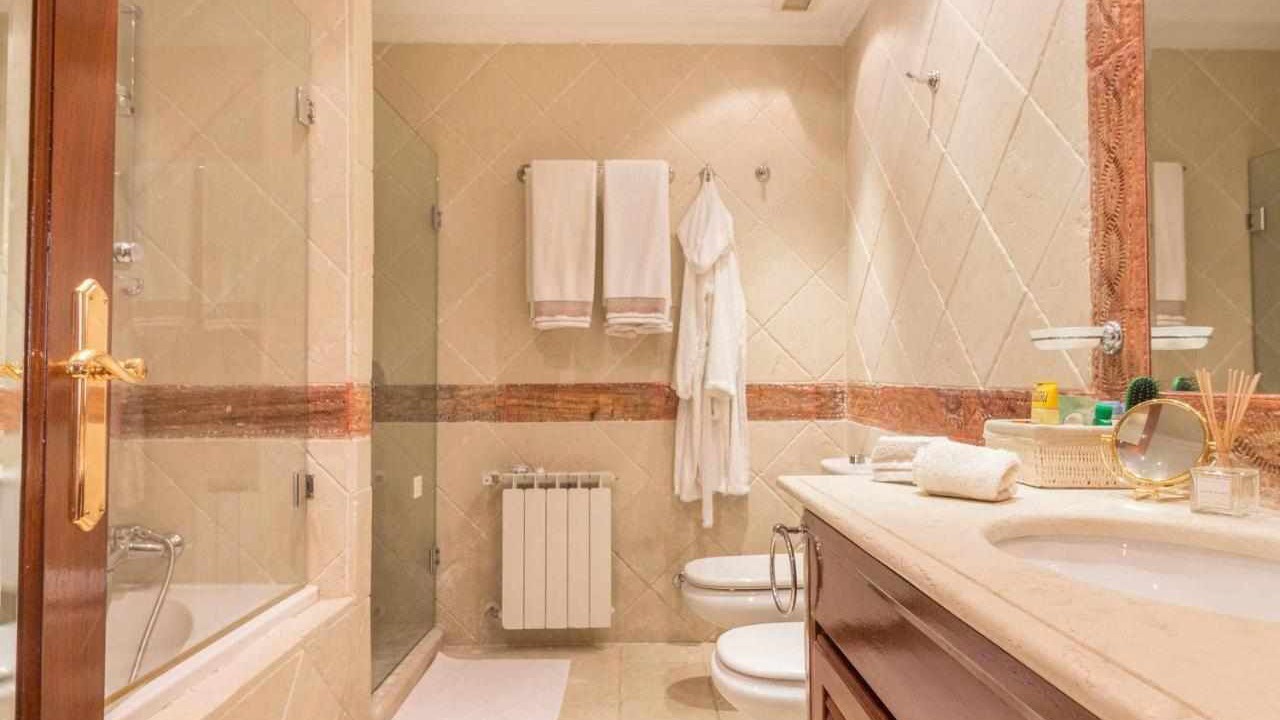 Photo of Bathroom in Puerto Banus