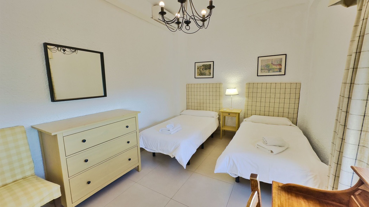 Photo of Bedroom in Marbella City Centre