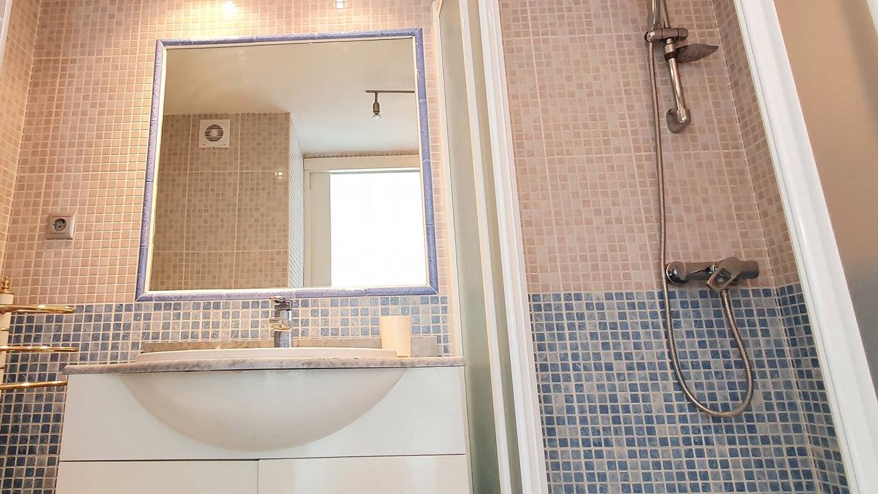 Photo of Bathroom in Marbella City Centre