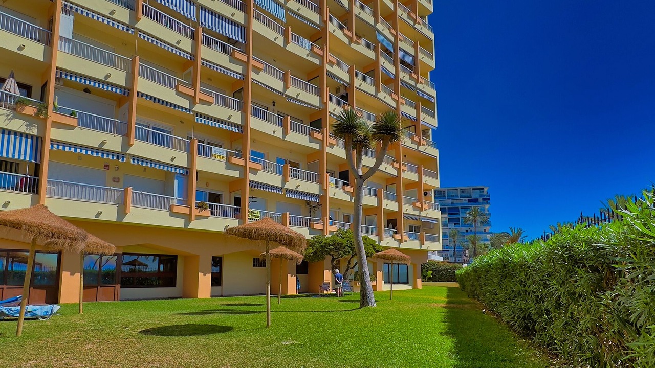 Photo of Outdoor in Golden Mile