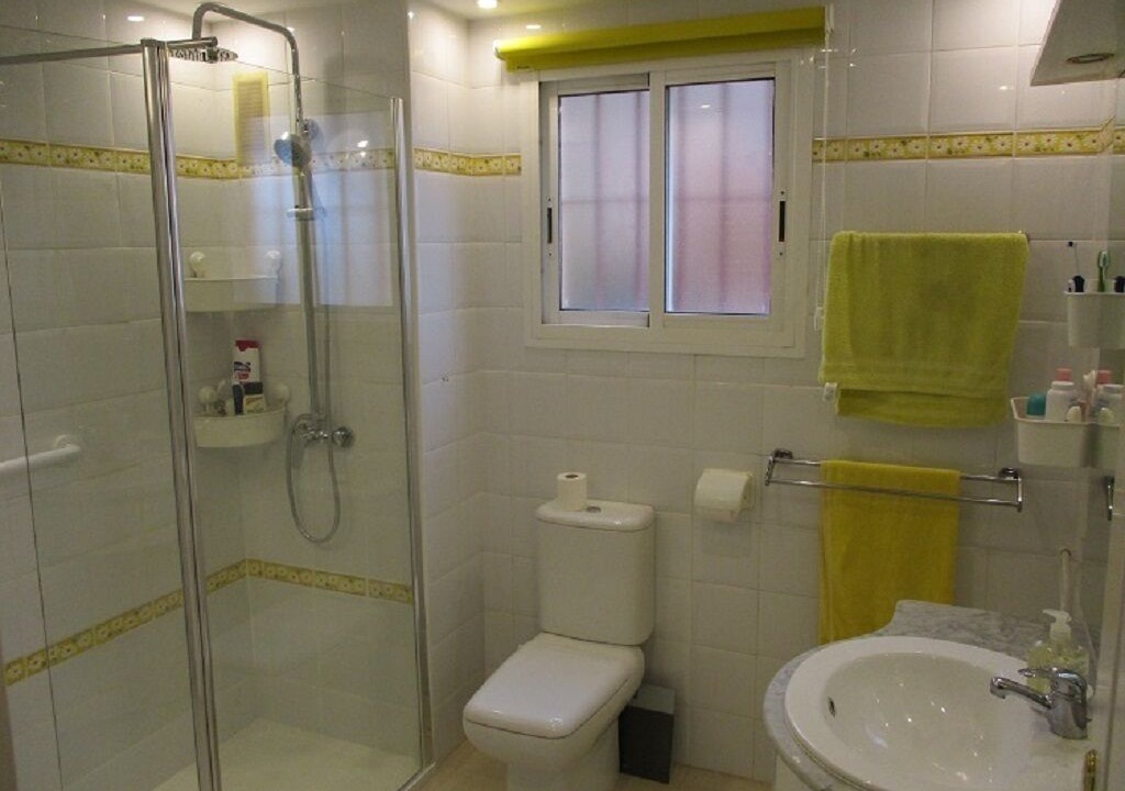Photo of Bathroom in Urbanizacion Hacienda las Chapas