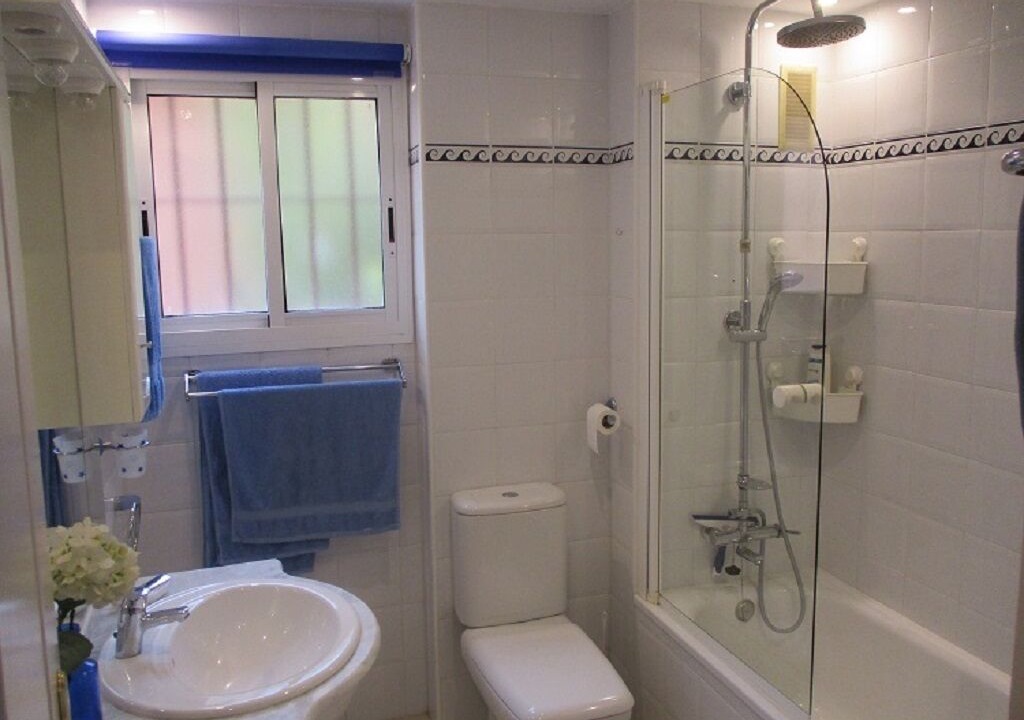 Photo of Bathroom in Urbanizacion Hacienda las Chapas