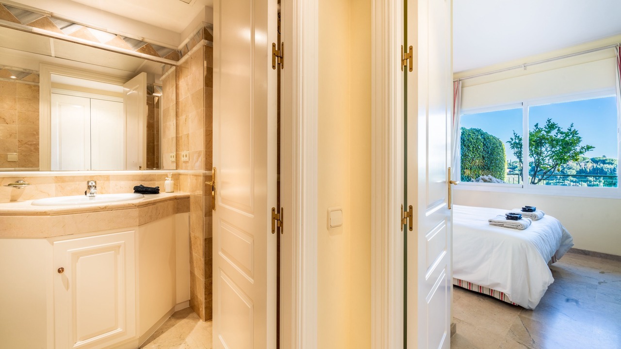Photo of Bedroom in Elviria
