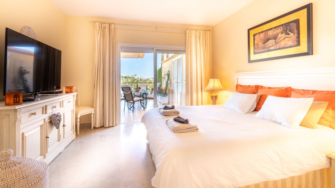Photo of Bedroom in Elviria