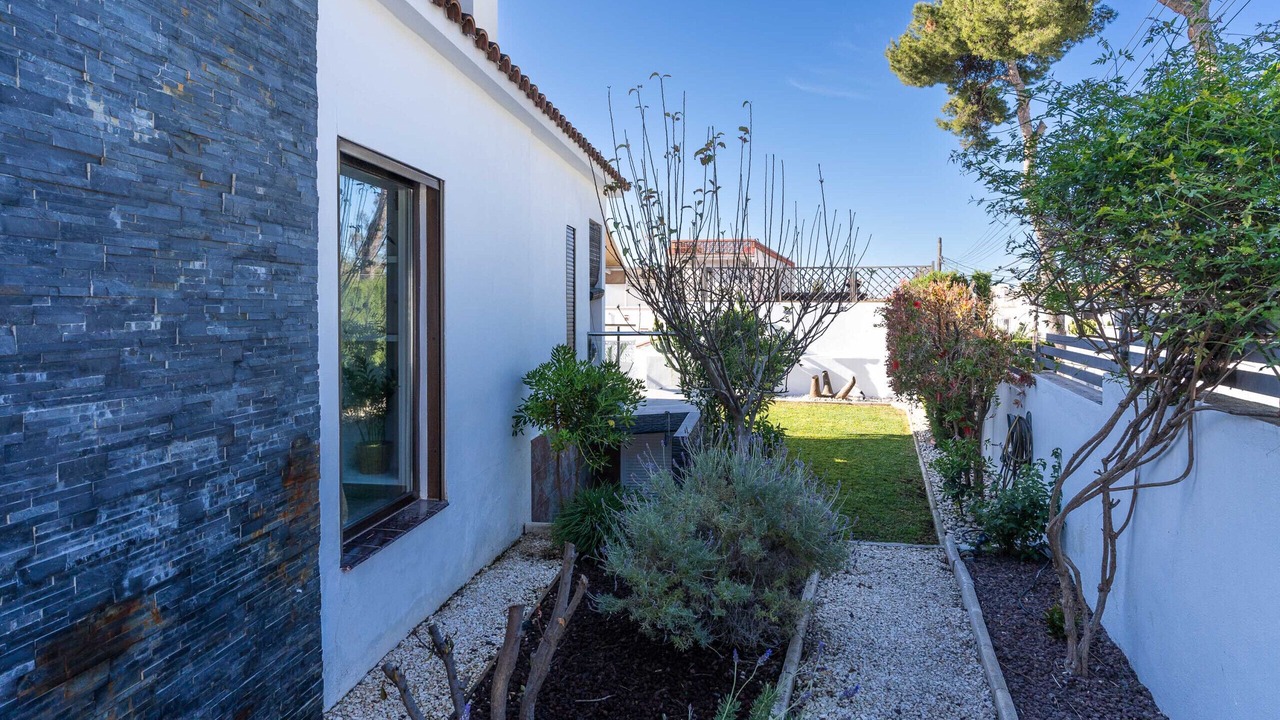 Photo of Outdoor in Urbanizacion Costabella