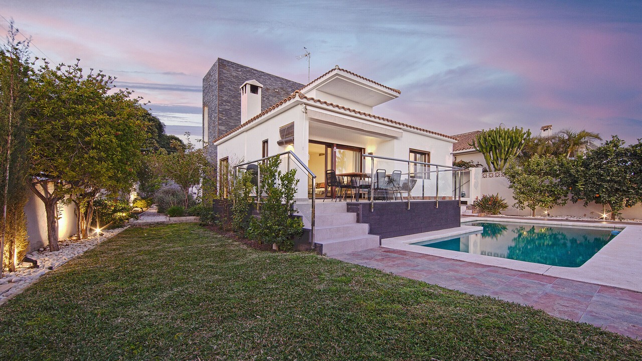 Photo of Outdoor in Urbanizacion Costabella