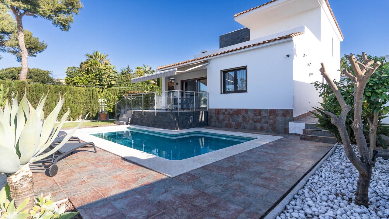 Photo of Outdoor in Urbanizacion Costabella