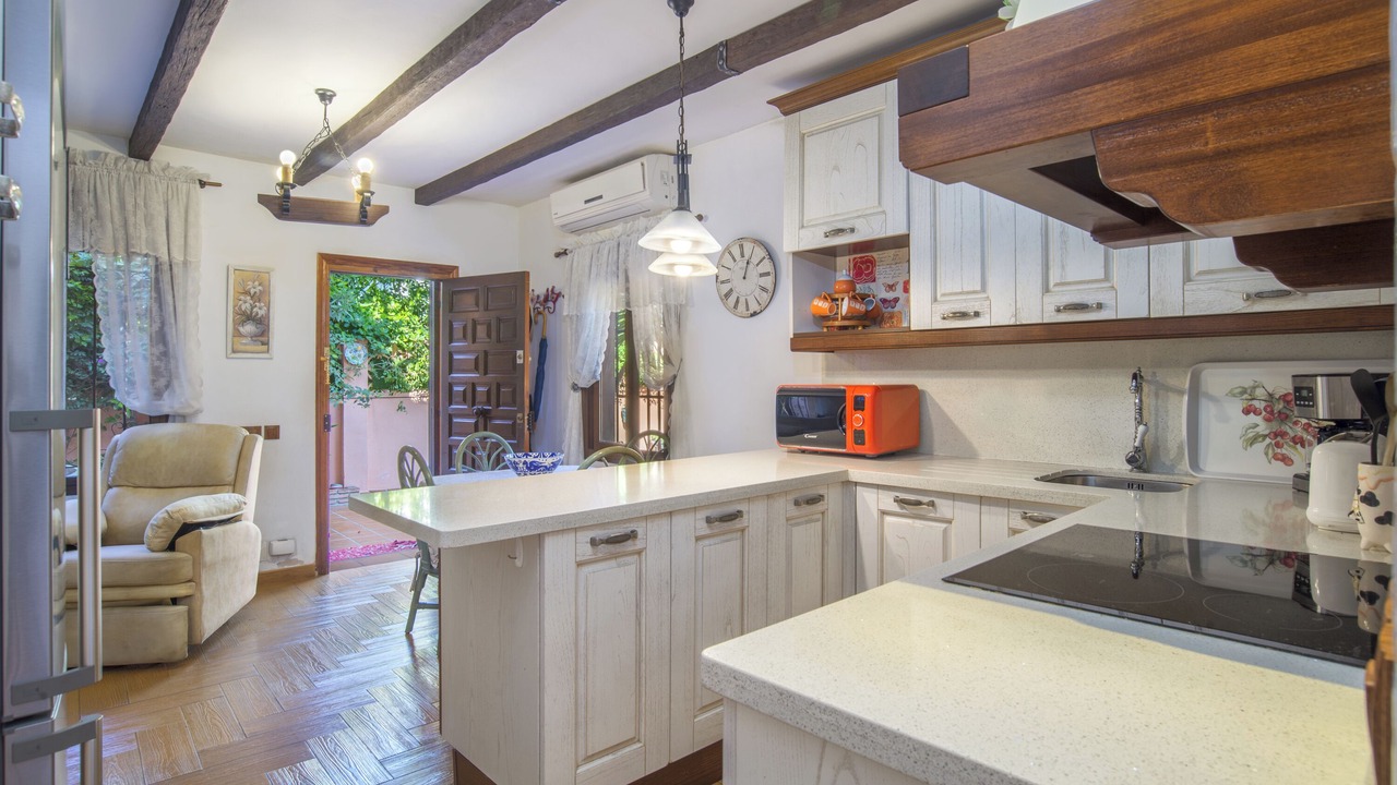 Photo of Kitchen in Urbanizacion Costabella