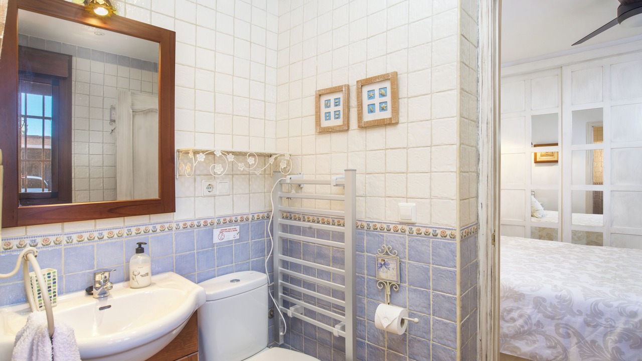 Photo of Bathroom in Urbanizacion Costabella