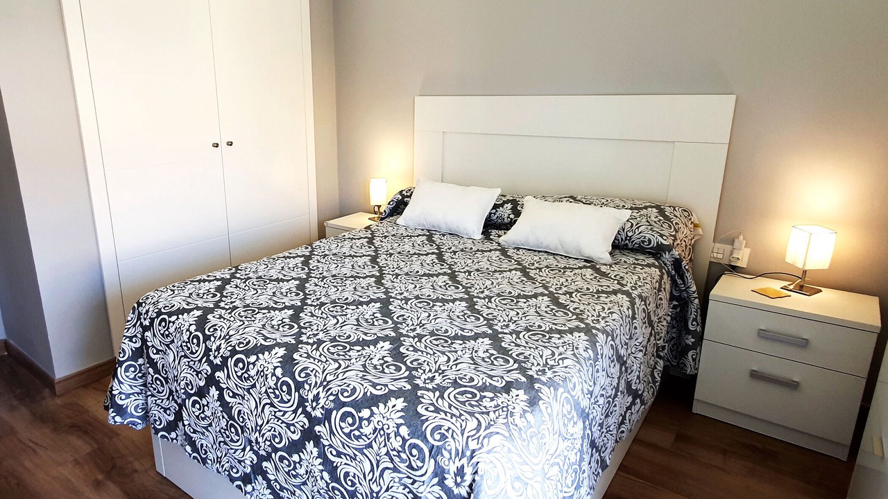Photo of Bedroom in Golden Mile