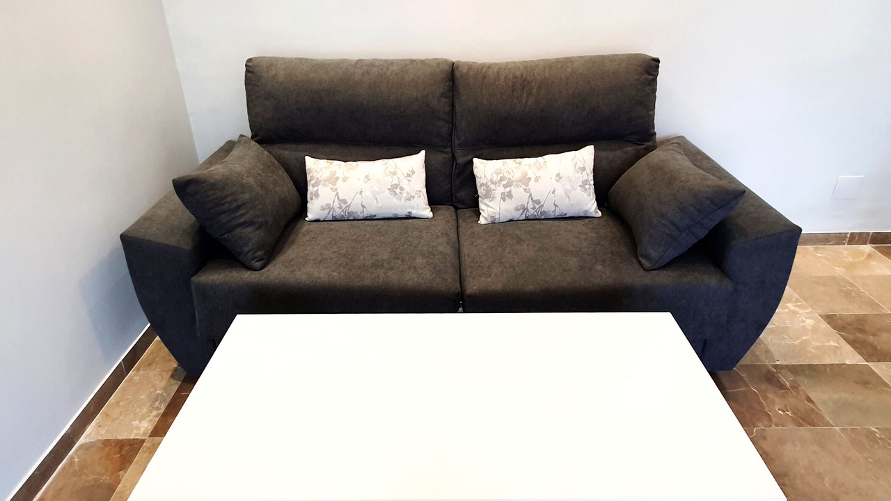 Photo of Livingroom in Golden Mile