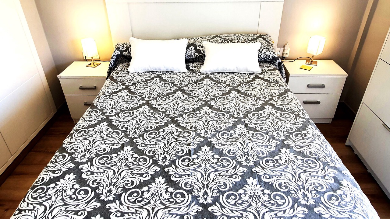 Photo of Bedroom in Golden Mile
