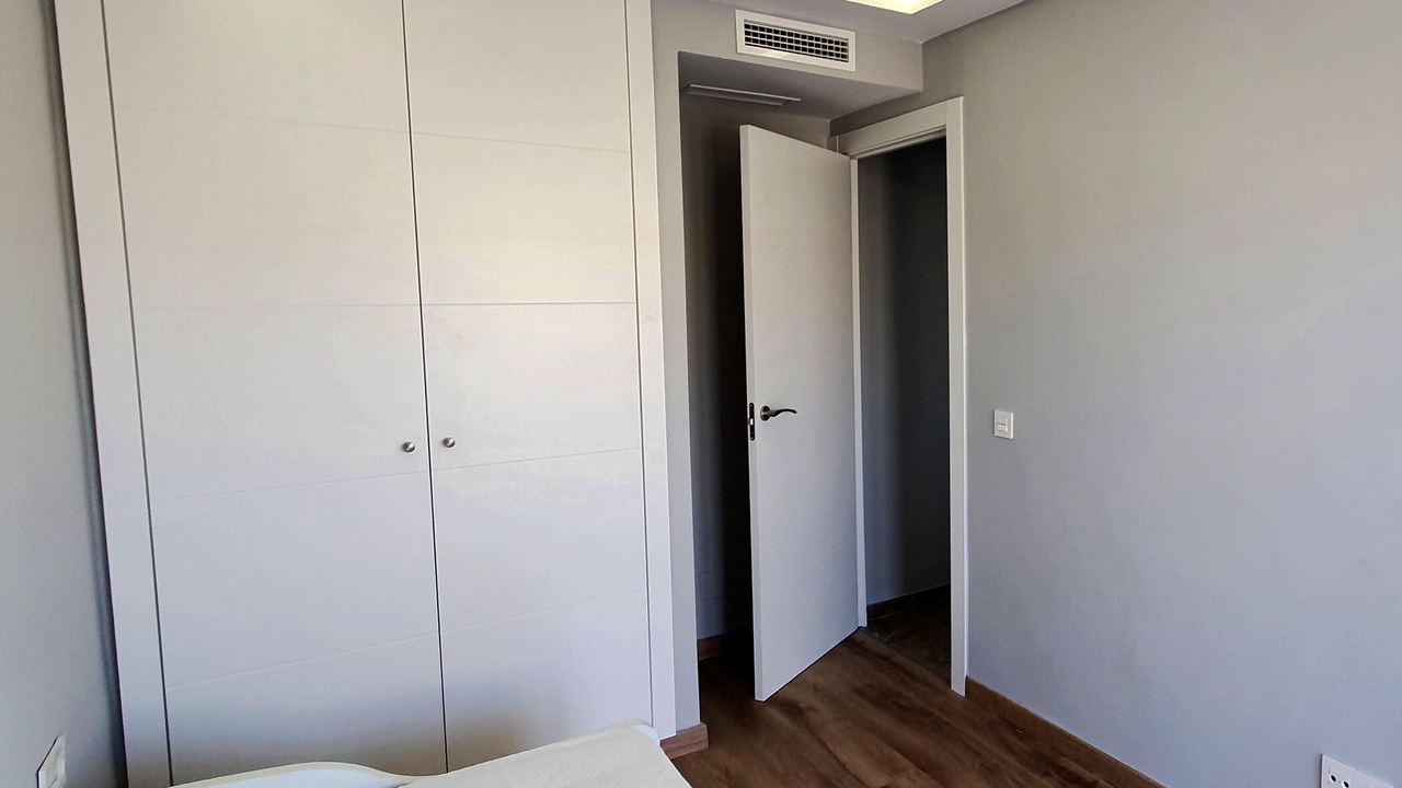 Photo of Bedroom in Golden Mile
