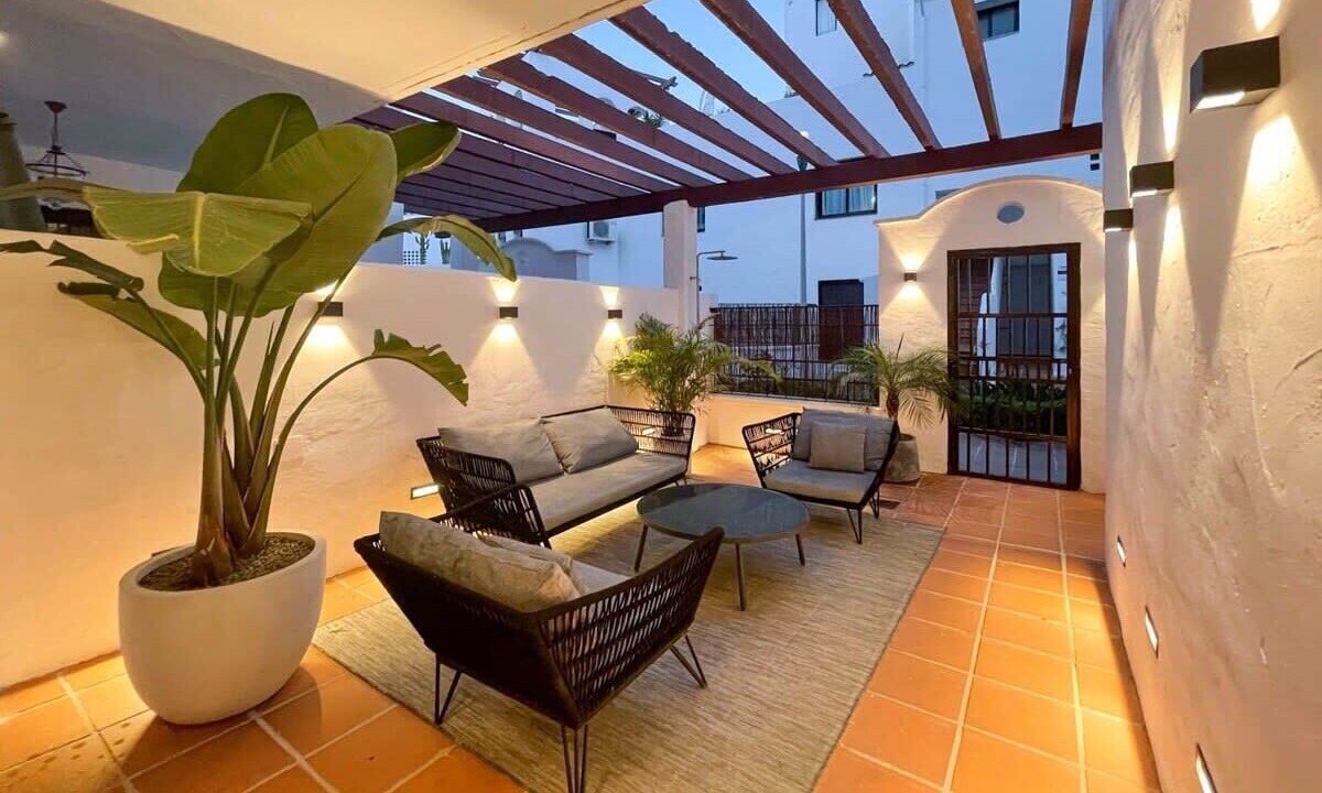 Photo of Patio Balcony in Nueva Andalucia