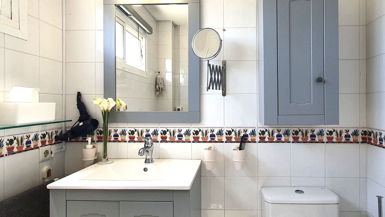 Photo of Bathroom in Golden Mile