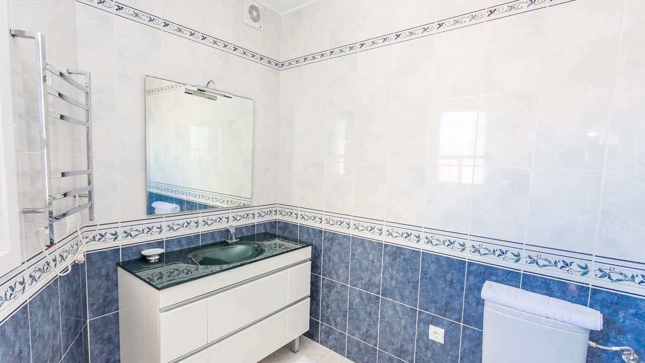 Photo of Bathroom in Cabopino