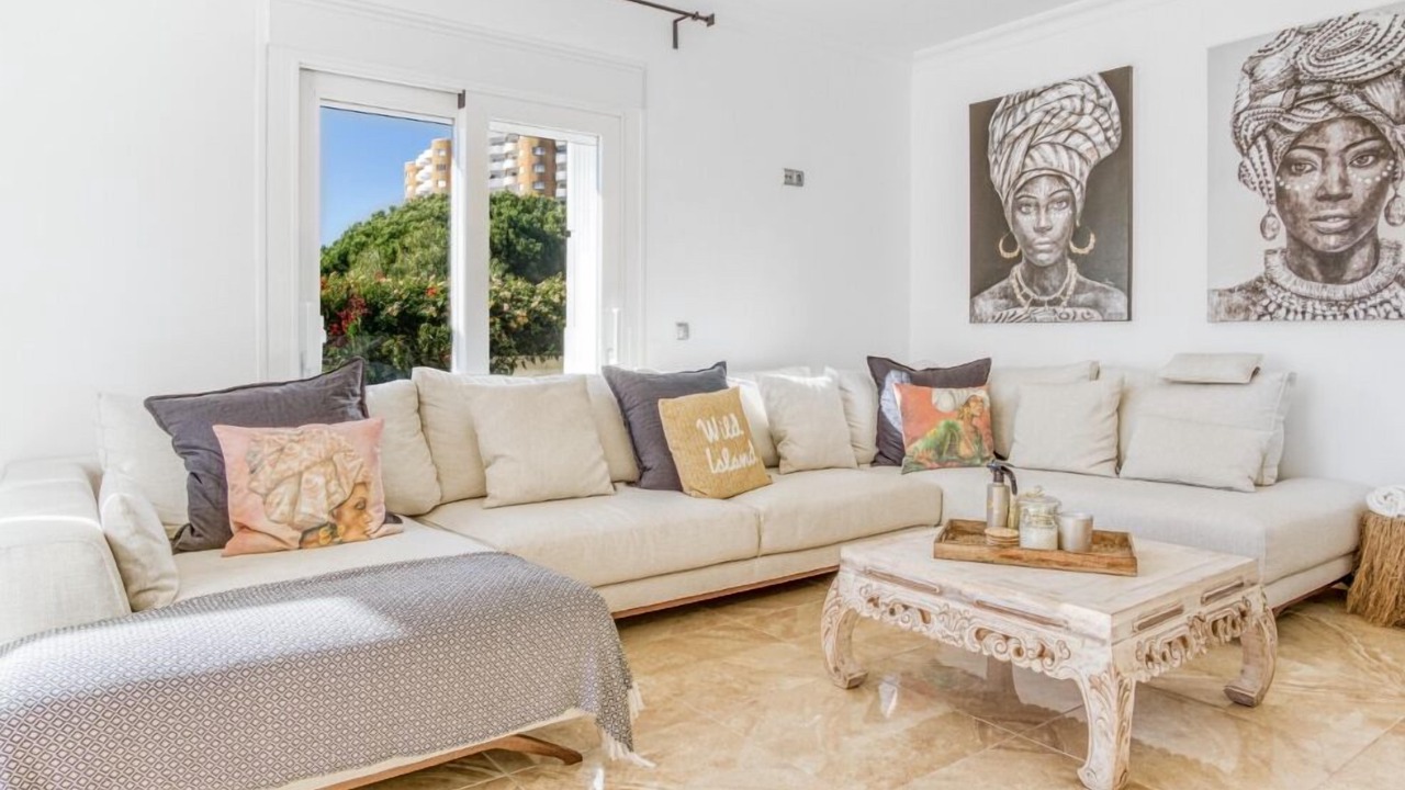 Photo of Livingroom in Urbanizacion Marbessa