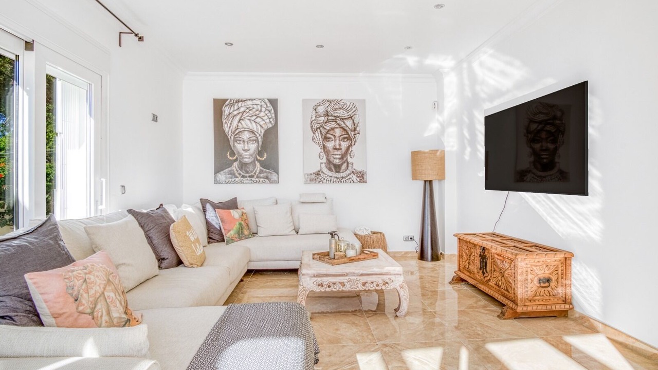 Photo of Livingroom in Urbanizacion Marbessa