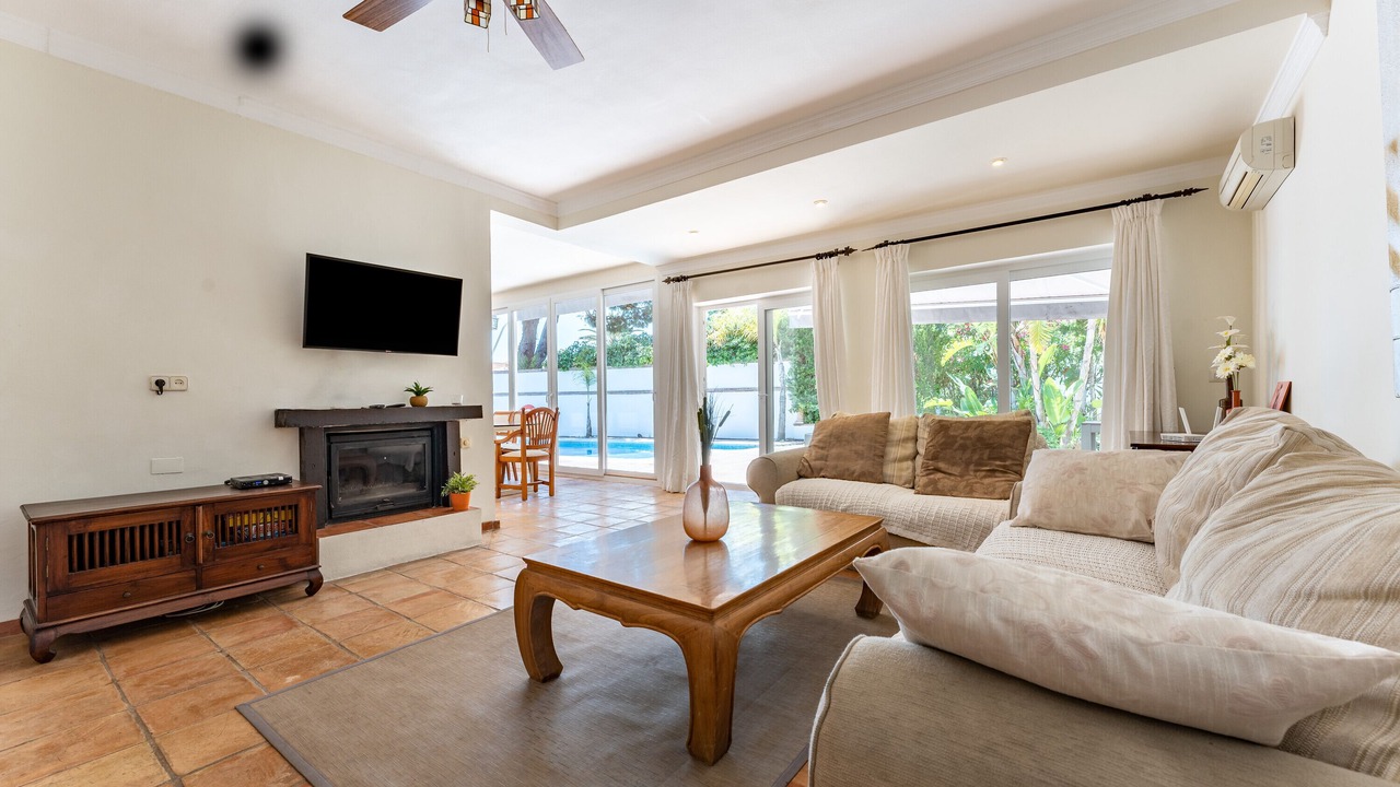 Photo of Livingroom in Urbanizacion Marbessa