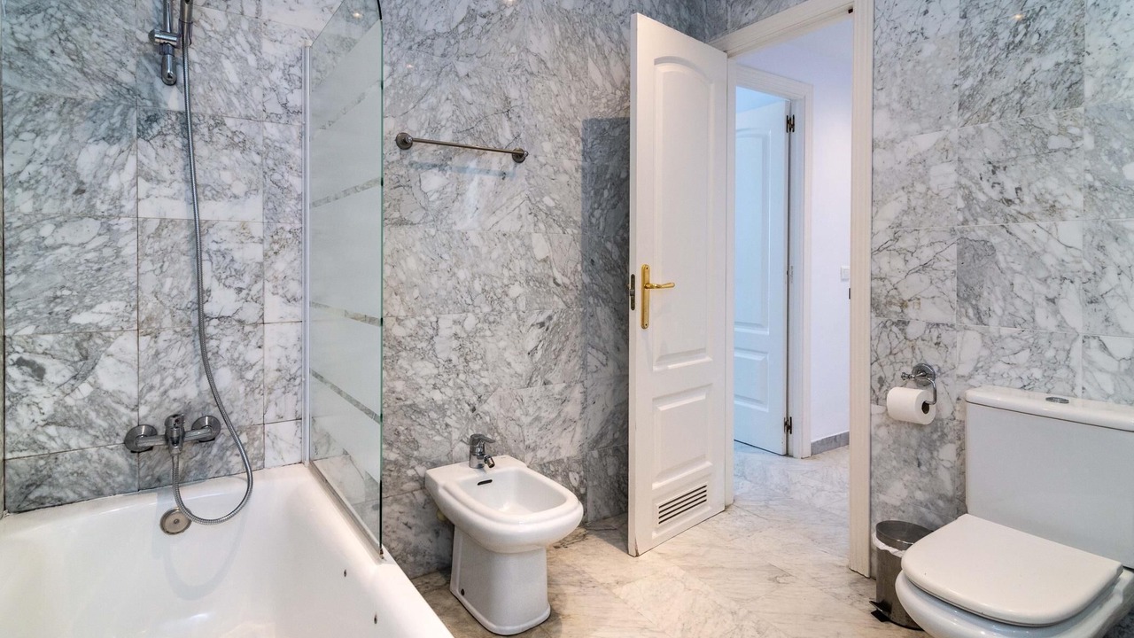 Photo of Bathroom in Puerto Banus
