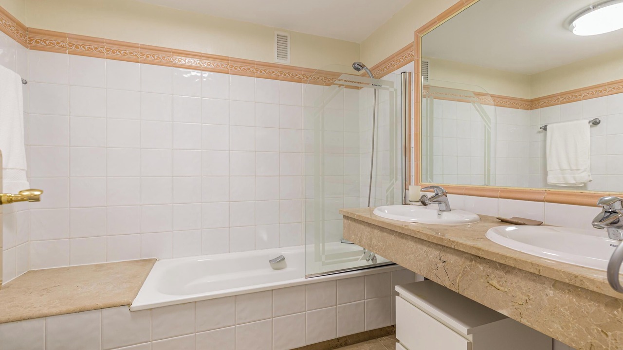Photo of Bathroom in Nueva Andalucia