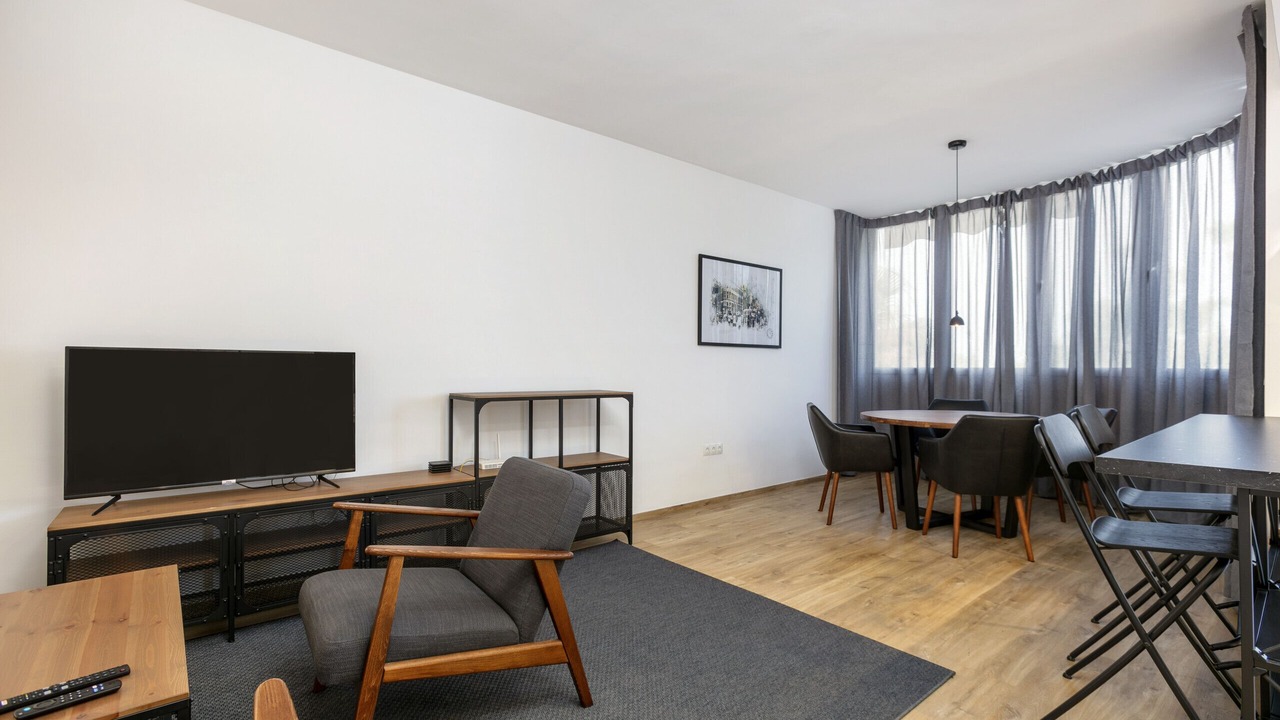 Photo of Livingroom in Golden Mile