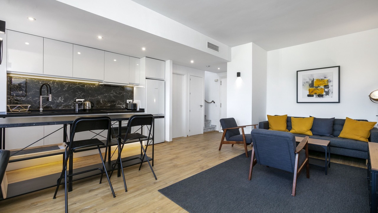 Photo of Livingroom in Golden Mile