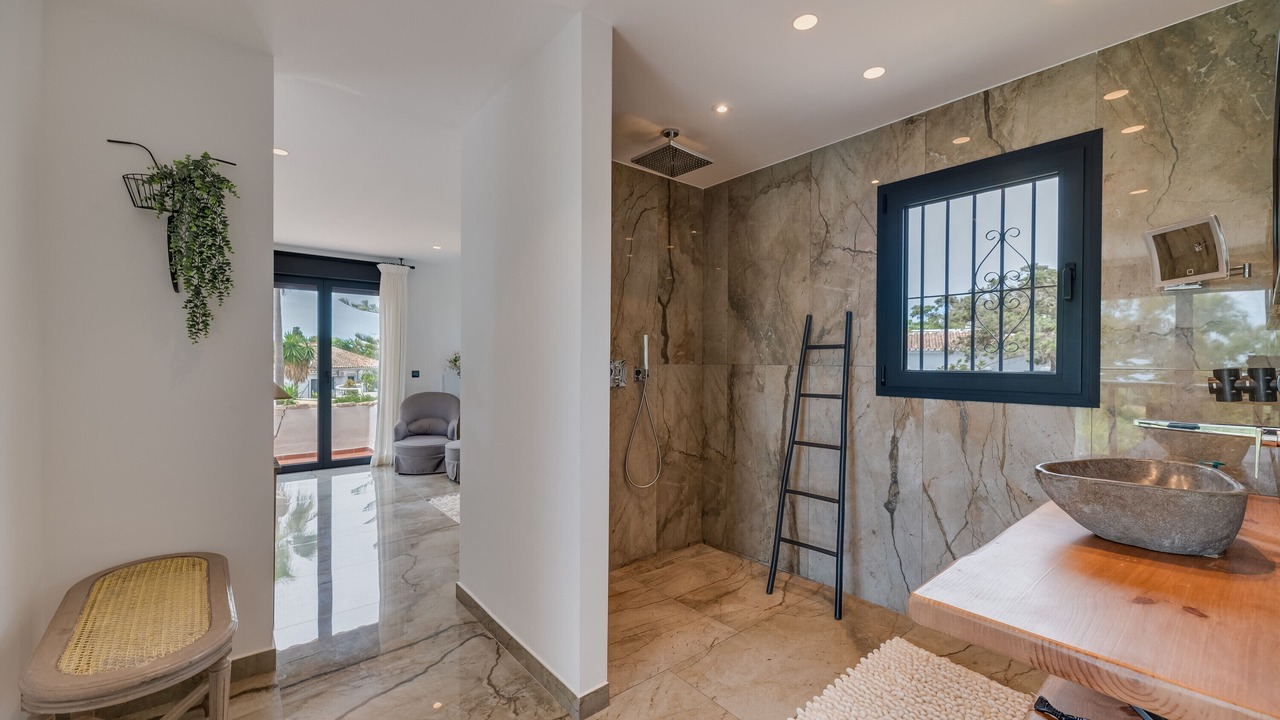 Photo of Bathroom in Carib Playa