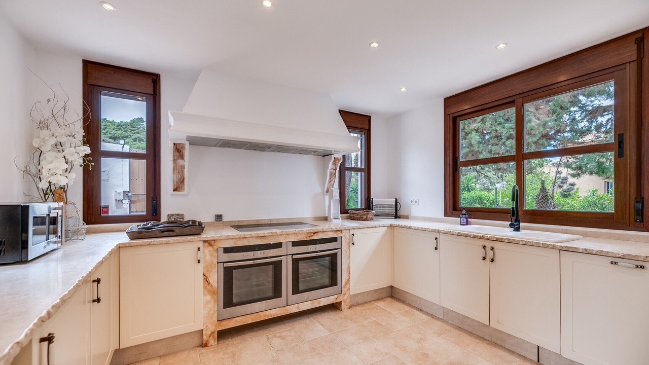 Photo of Kitchen in Carib Playa