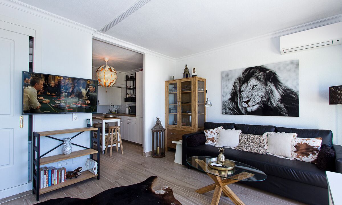 Photo of Livingroom in Nikki Beach