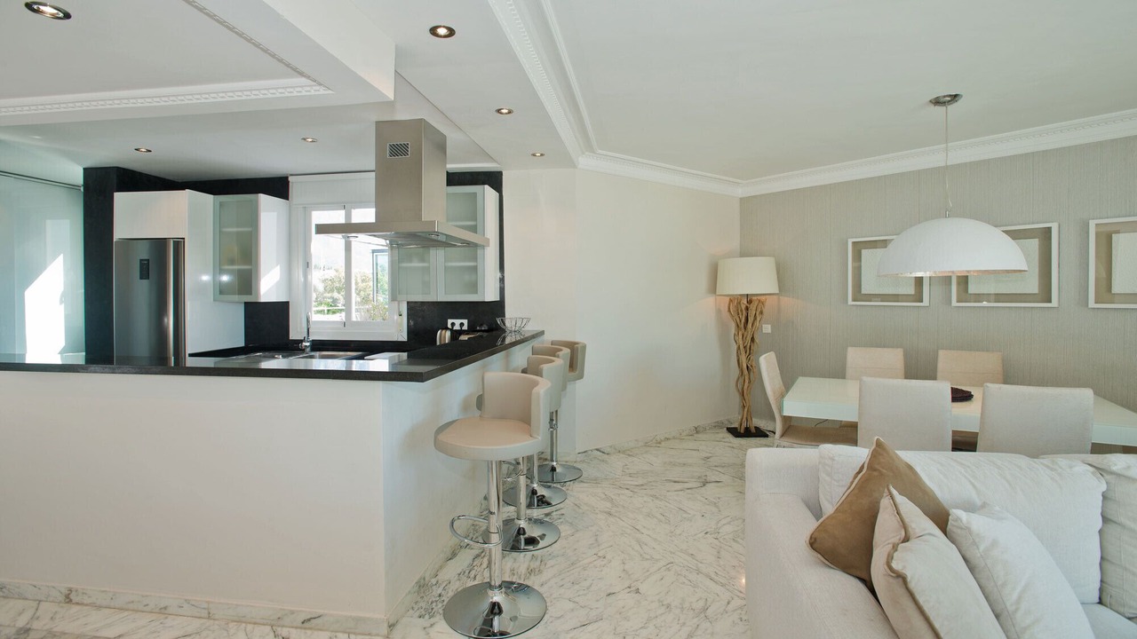 Photo of Livingroom in Golden Mile